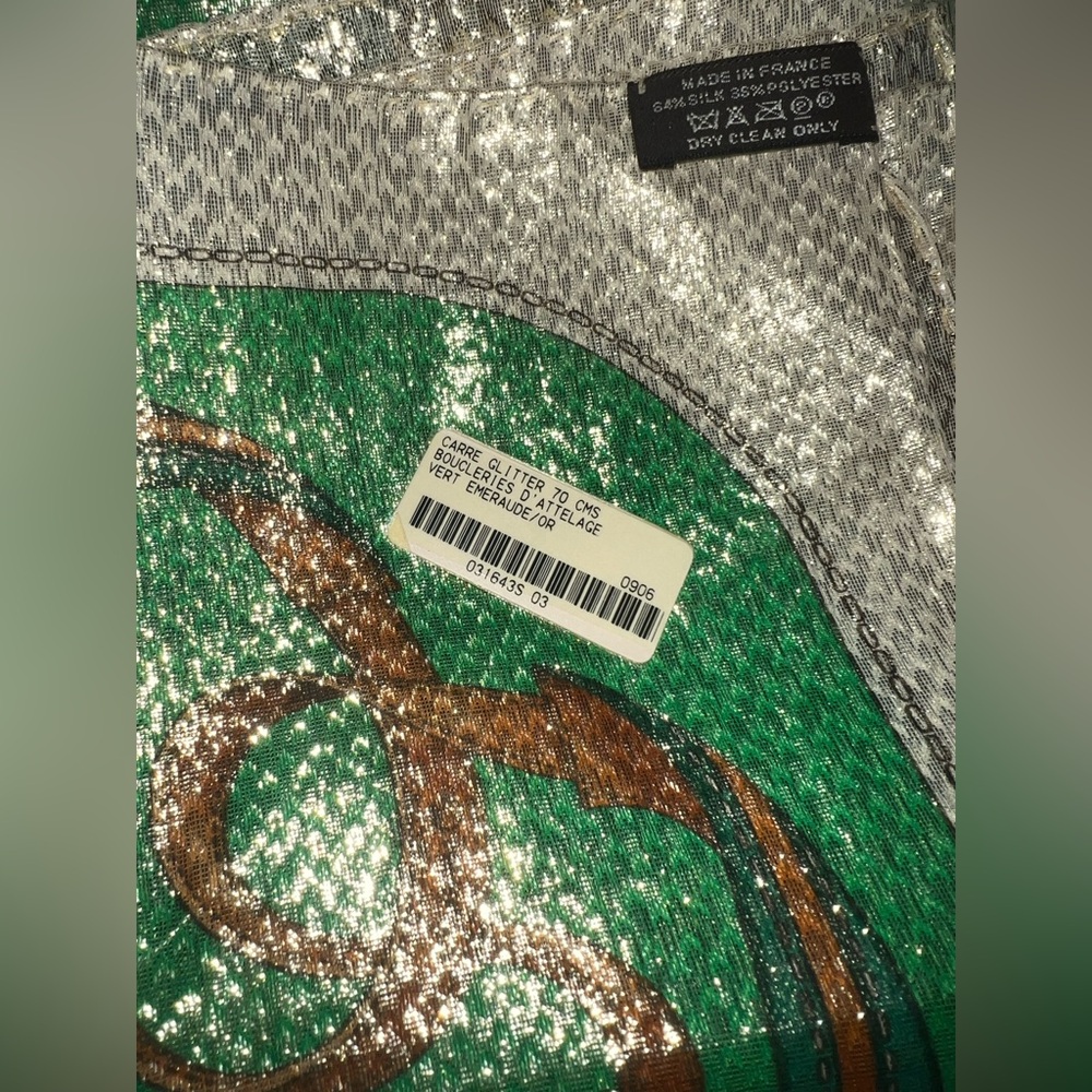 😍💕limited edition Hermès Carrer Glitter square  Silk Scarf W Orig Box &receipt - Picture 6 of 10